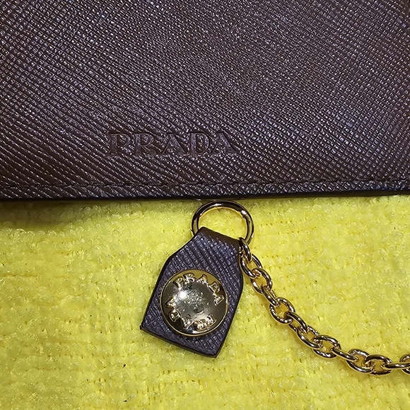 PRADA SAFFIANO CARD/ID WALLET - Picture 7 of 8